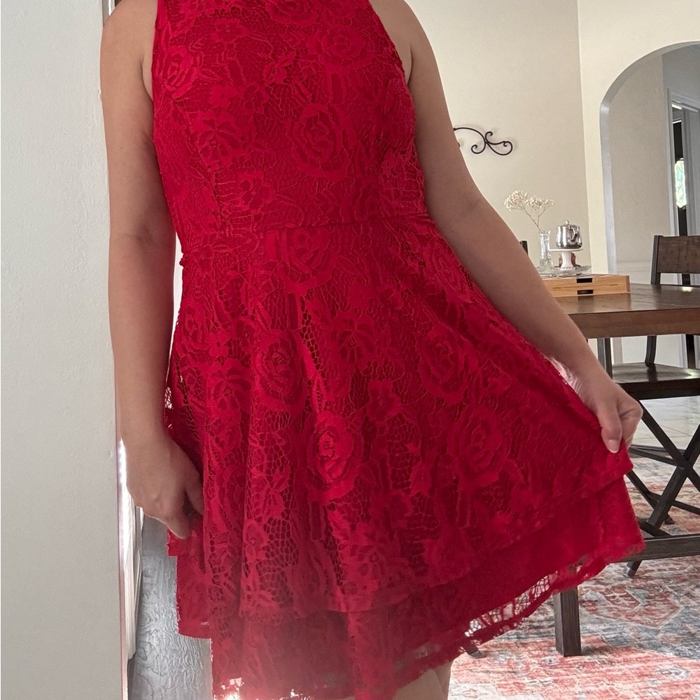 Red Lace Sleeveless Dress